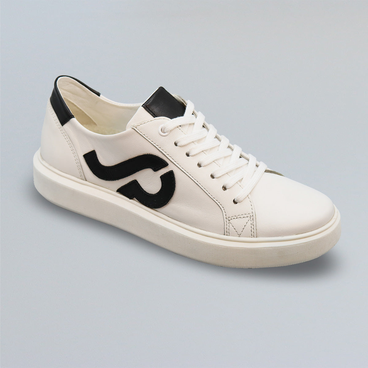 Haywood-WhiteBlack